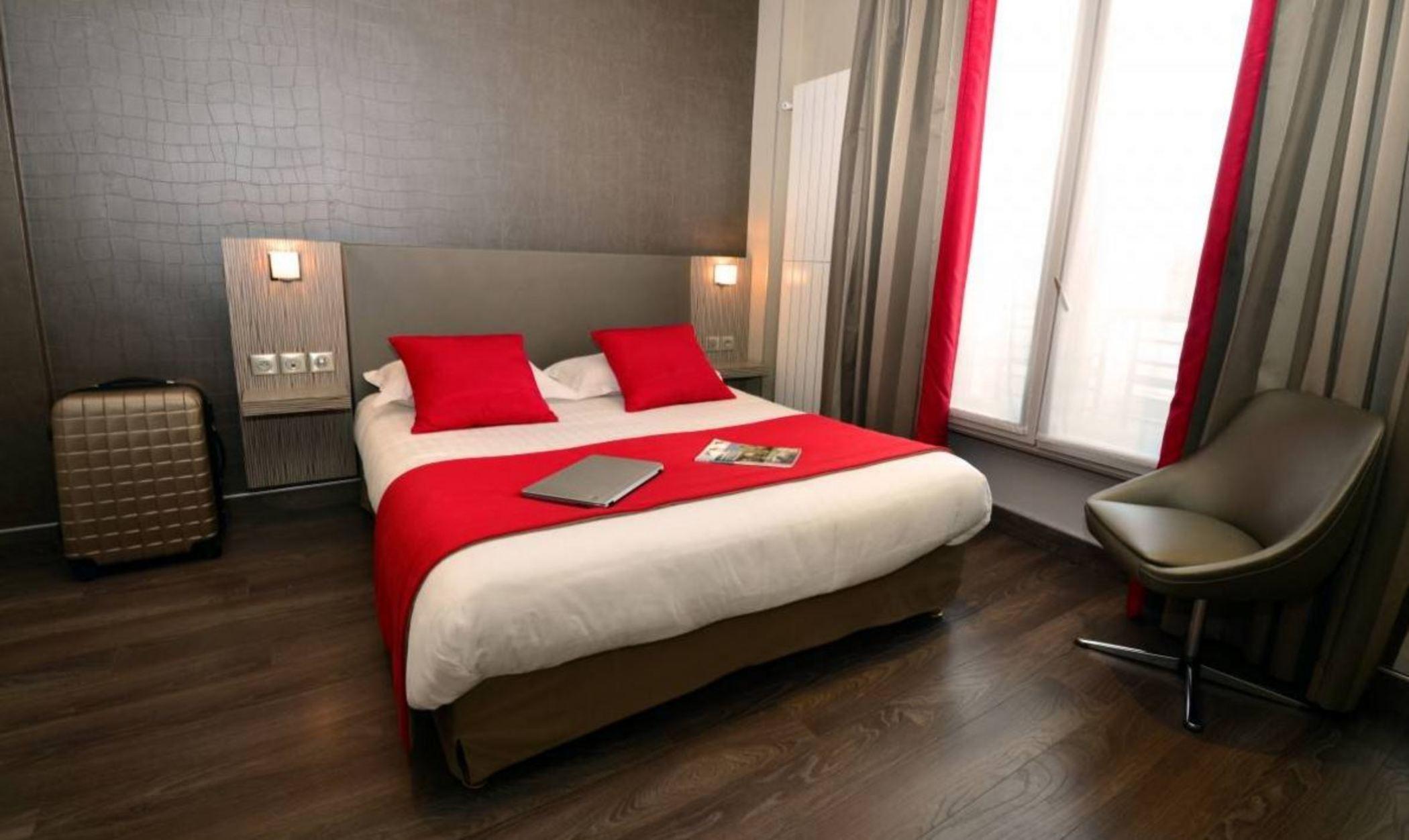 Acropole Hotel 3*