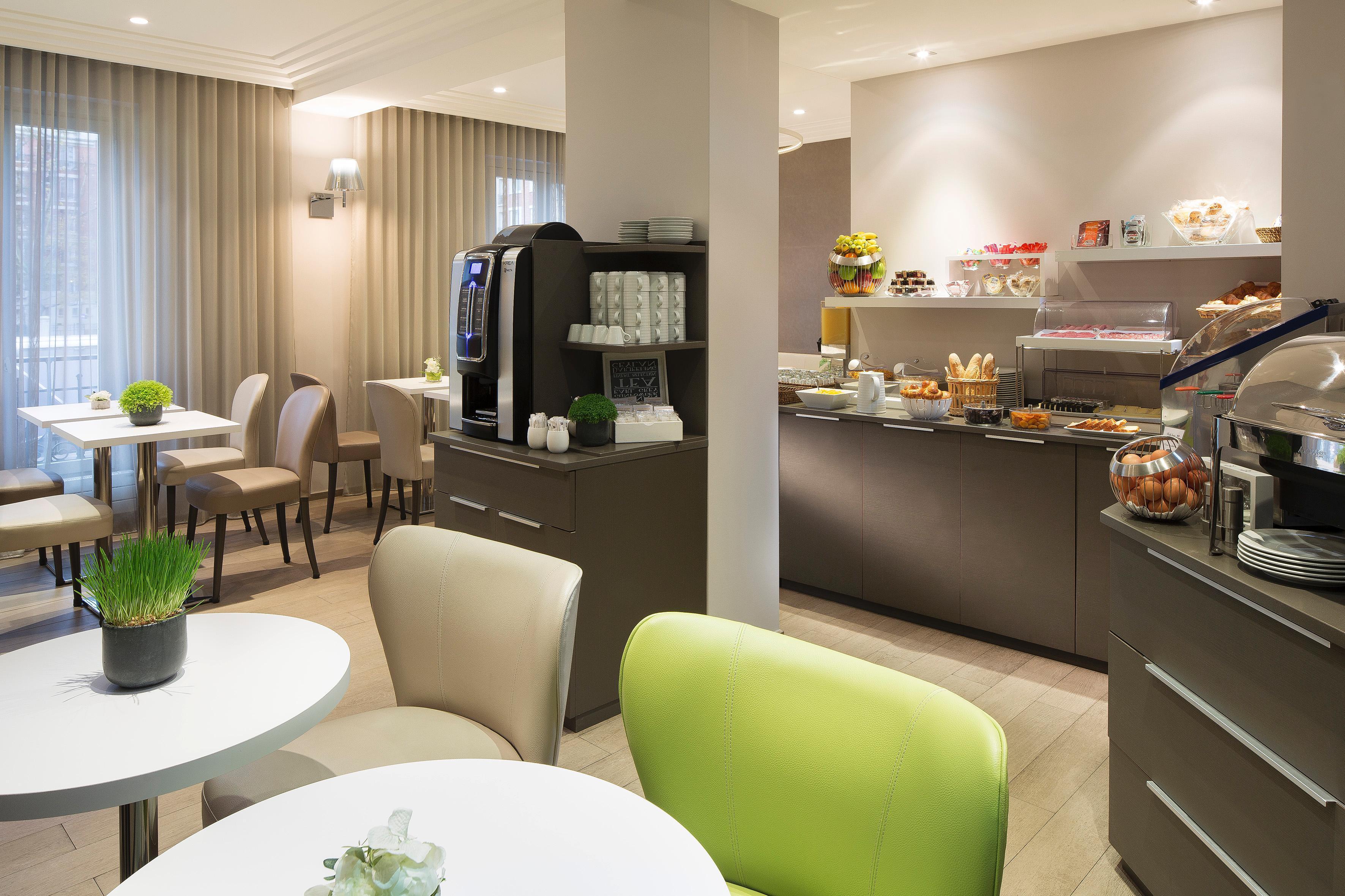 Hotel Acropole 3*