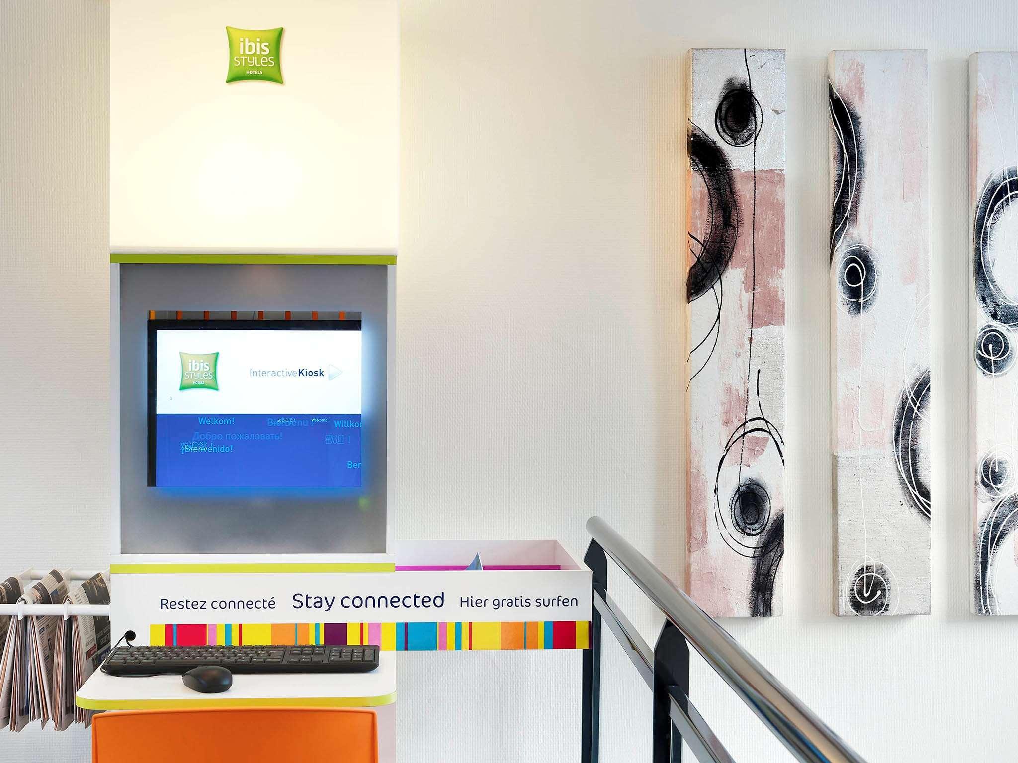 Hotel Ibis Styles Maine Montparnasse 3*