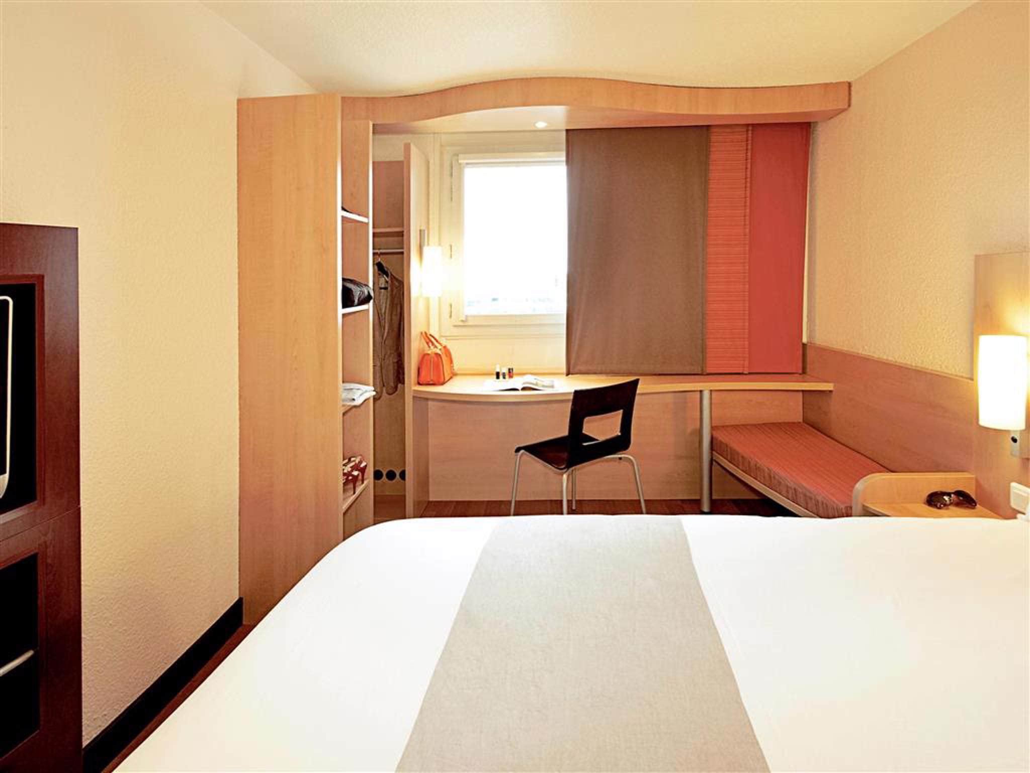 Ibis Ornano Montmartre Nord 18ème Hotel Paris
