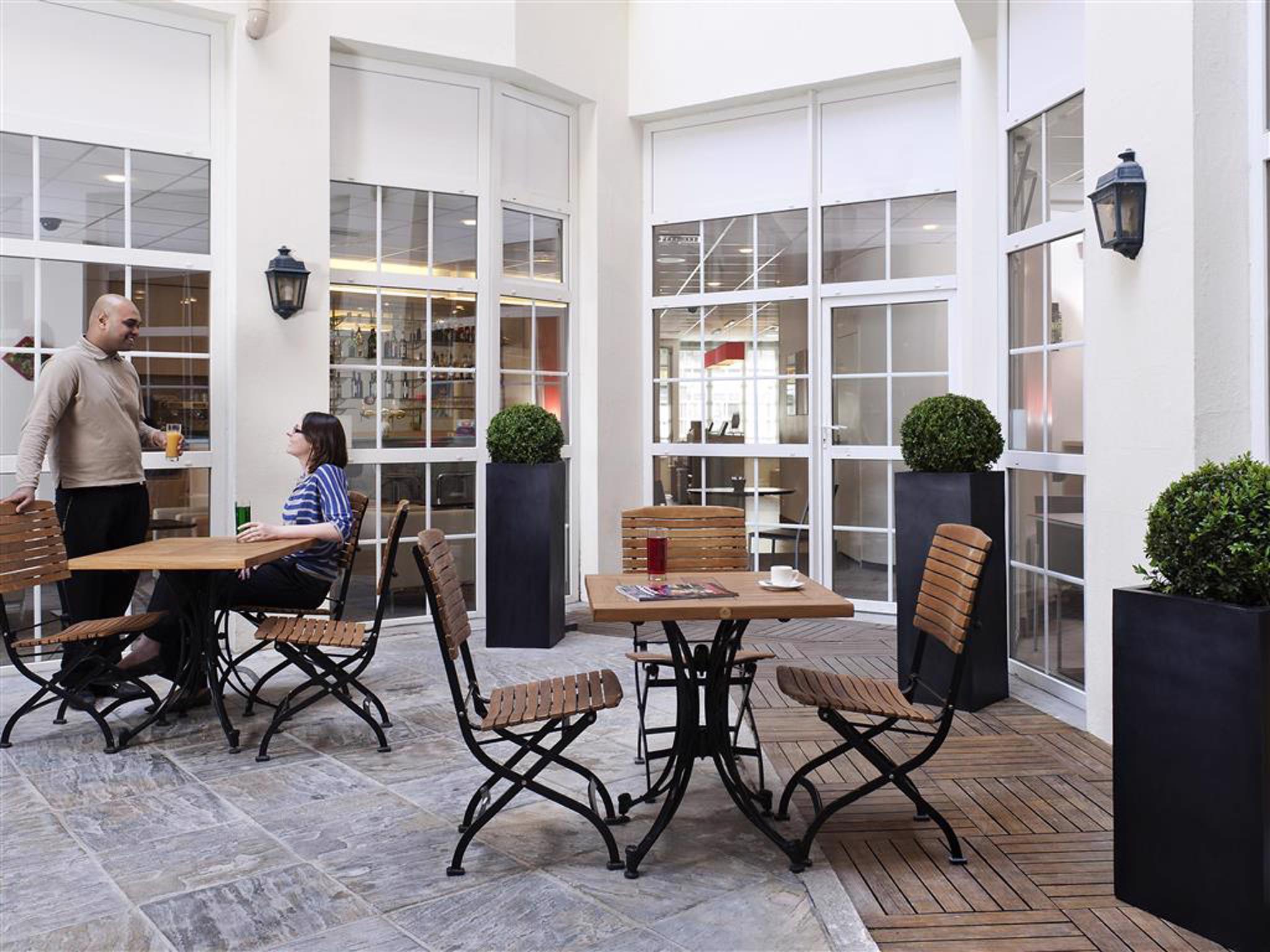 Ibis Ornano Montmartre Nord 18ème 3*