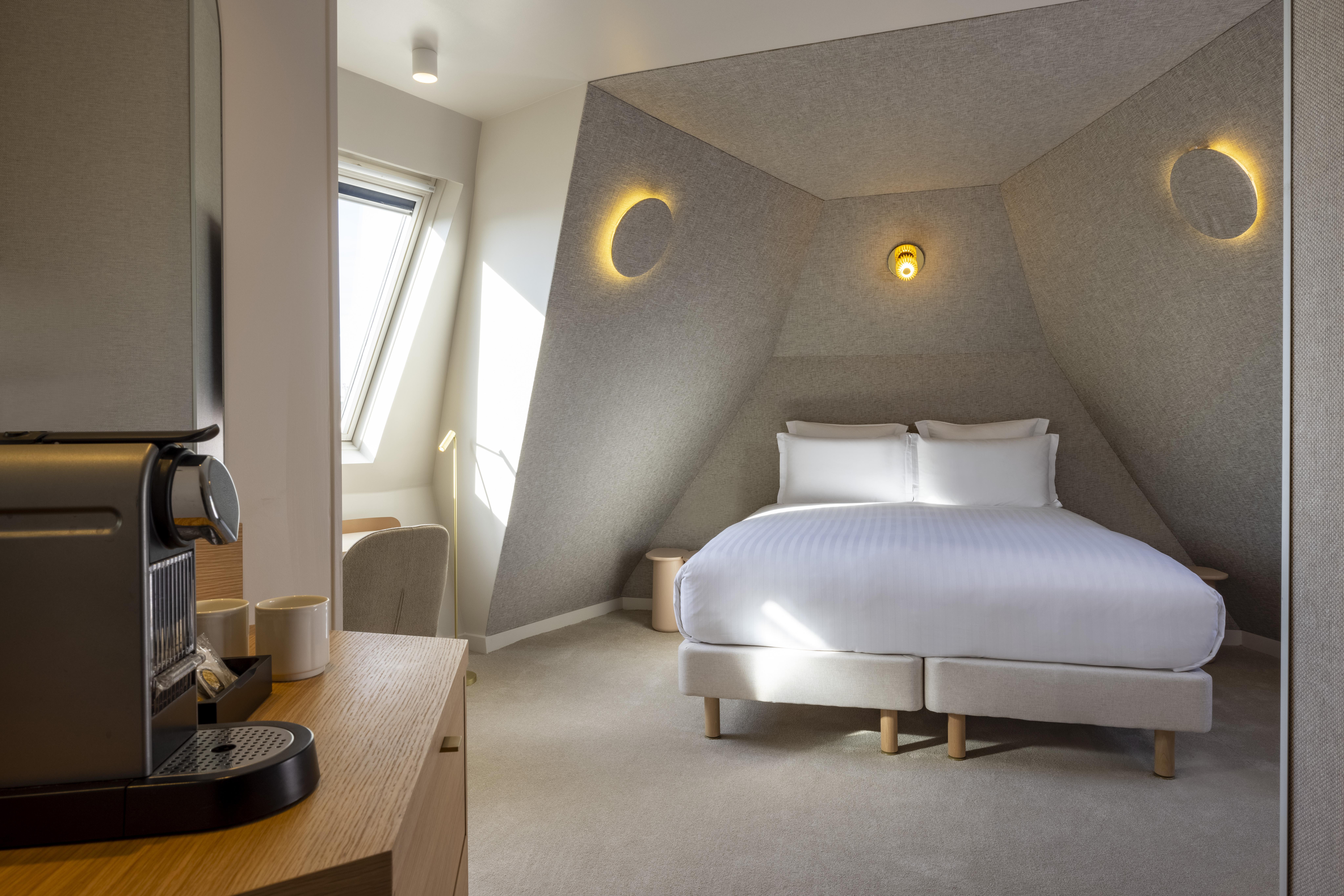 Beige Hotel Paris