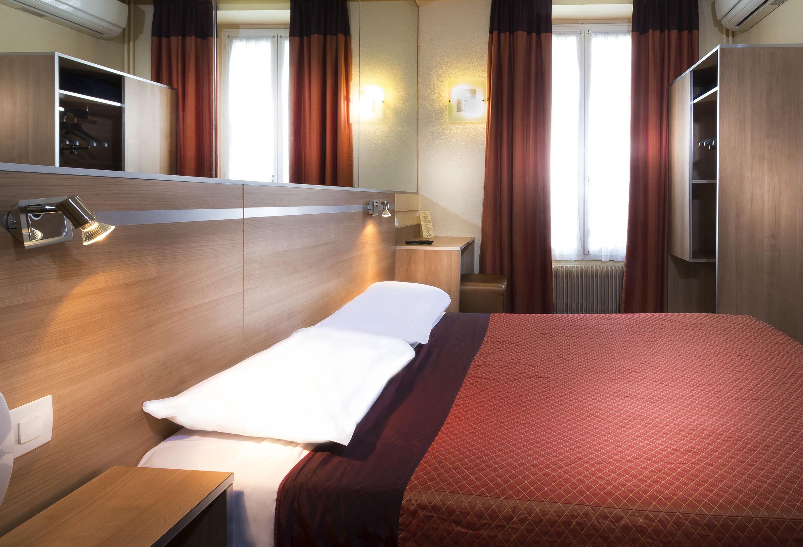 De France Quartier Latin Hotel 3*