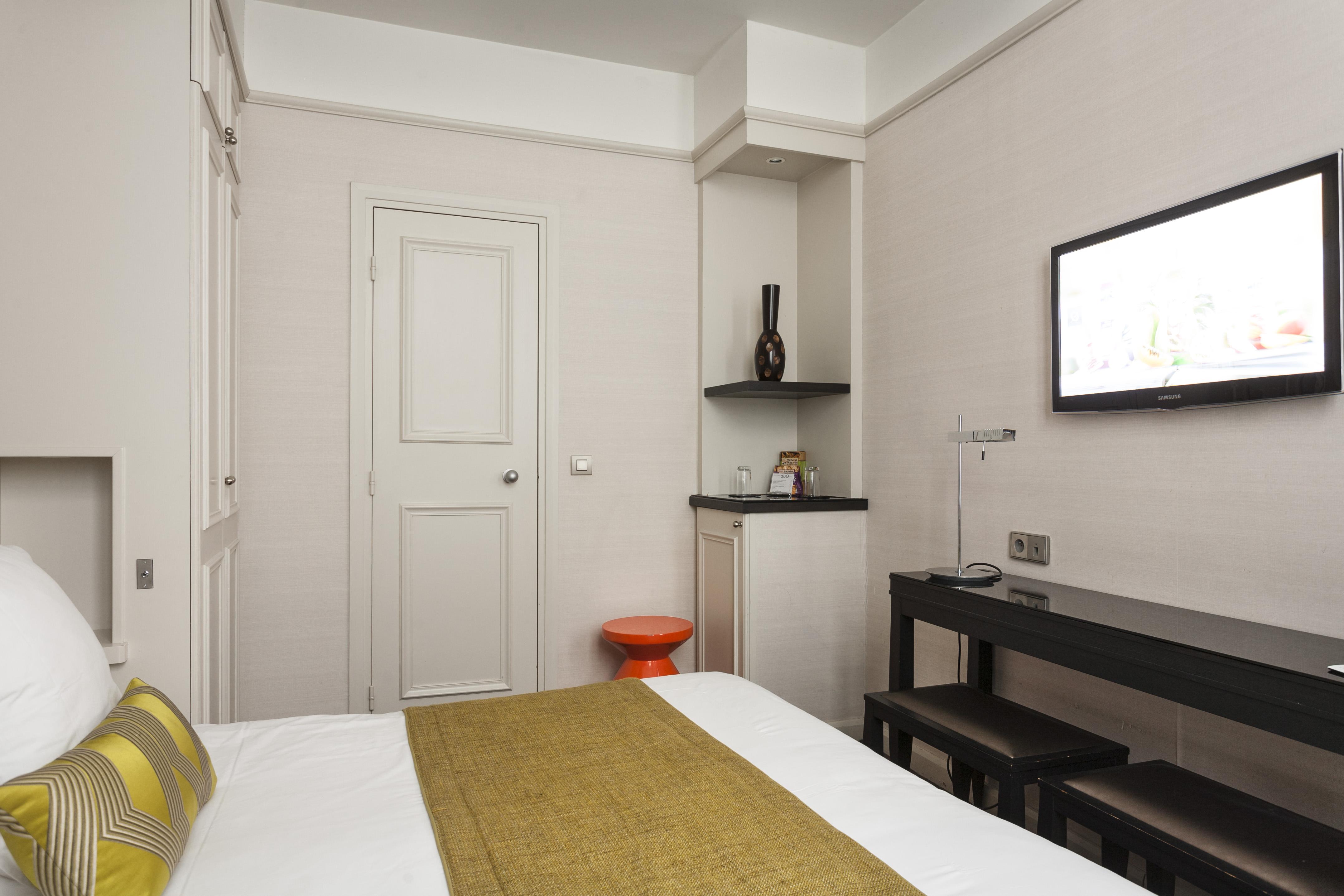 Duo 4* Paris