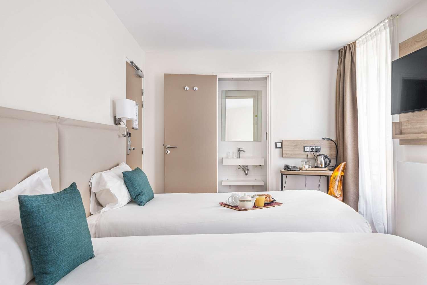 Courcelles Mederic 3* Paris