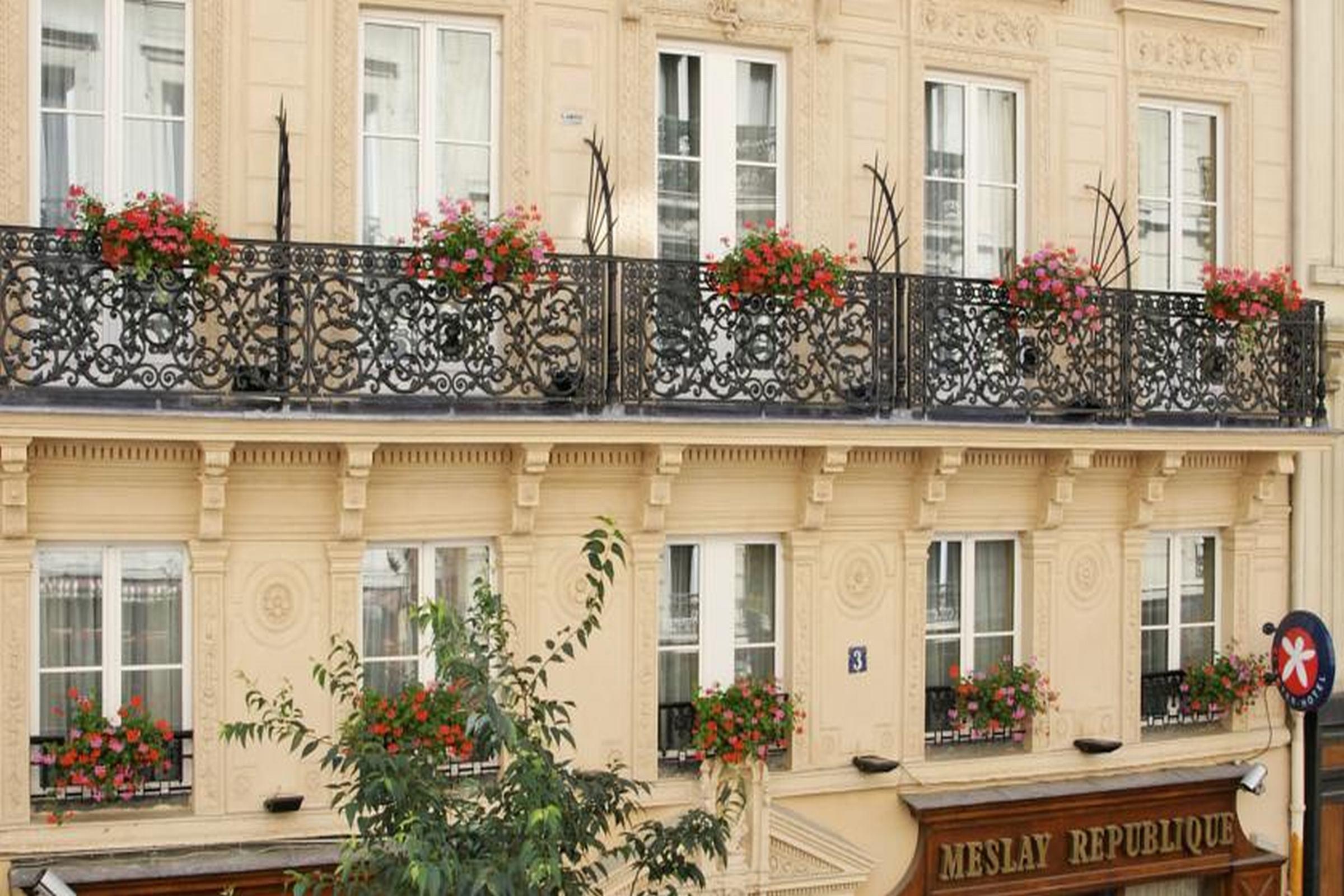 Meslay Republique Paris