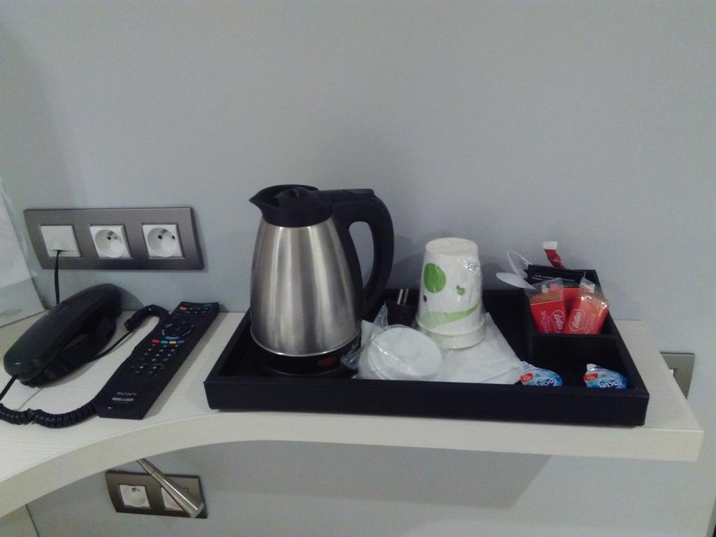 Hotel Kyriad 12 Nation Paris