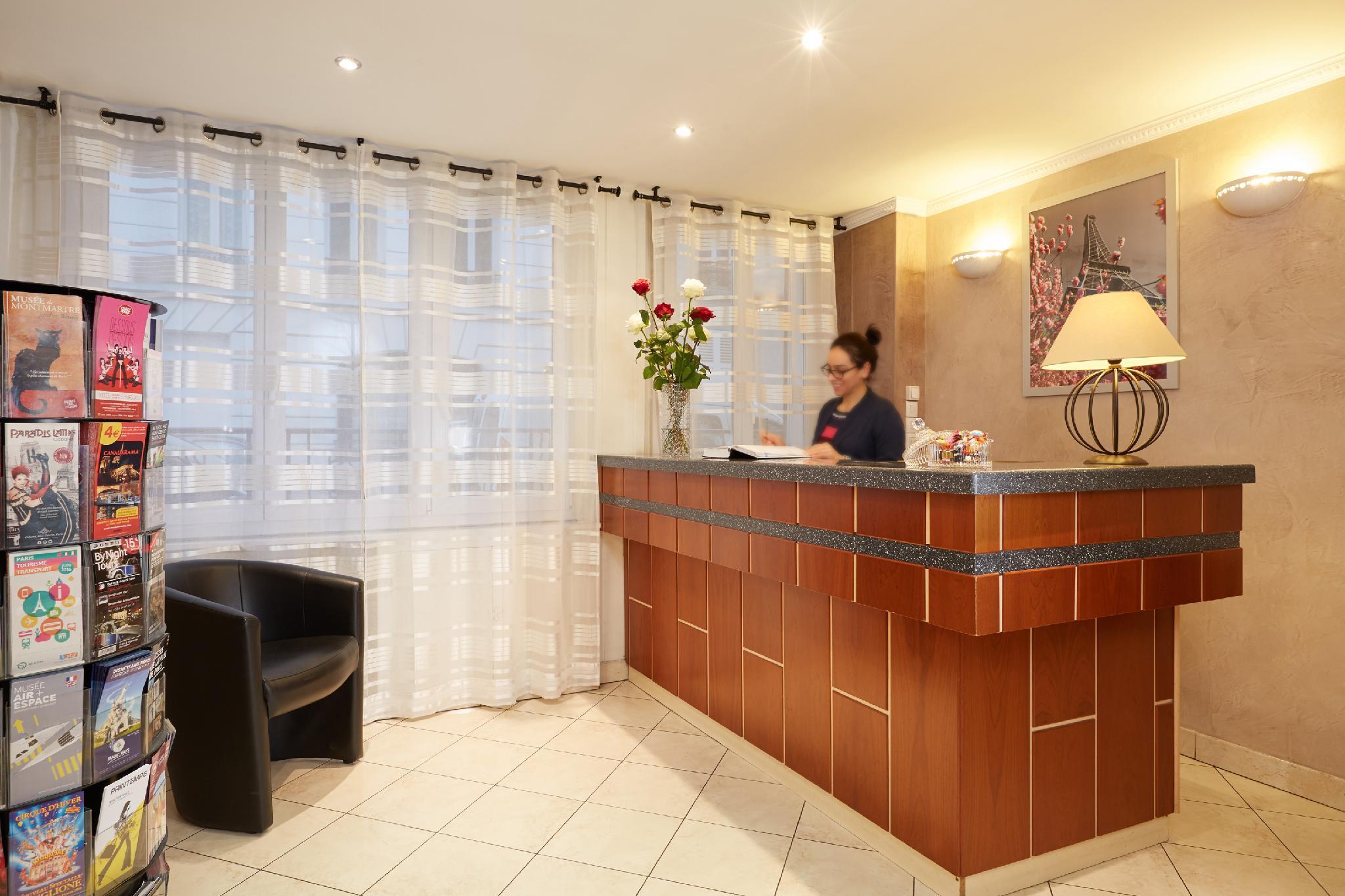 Hotel Viator *
