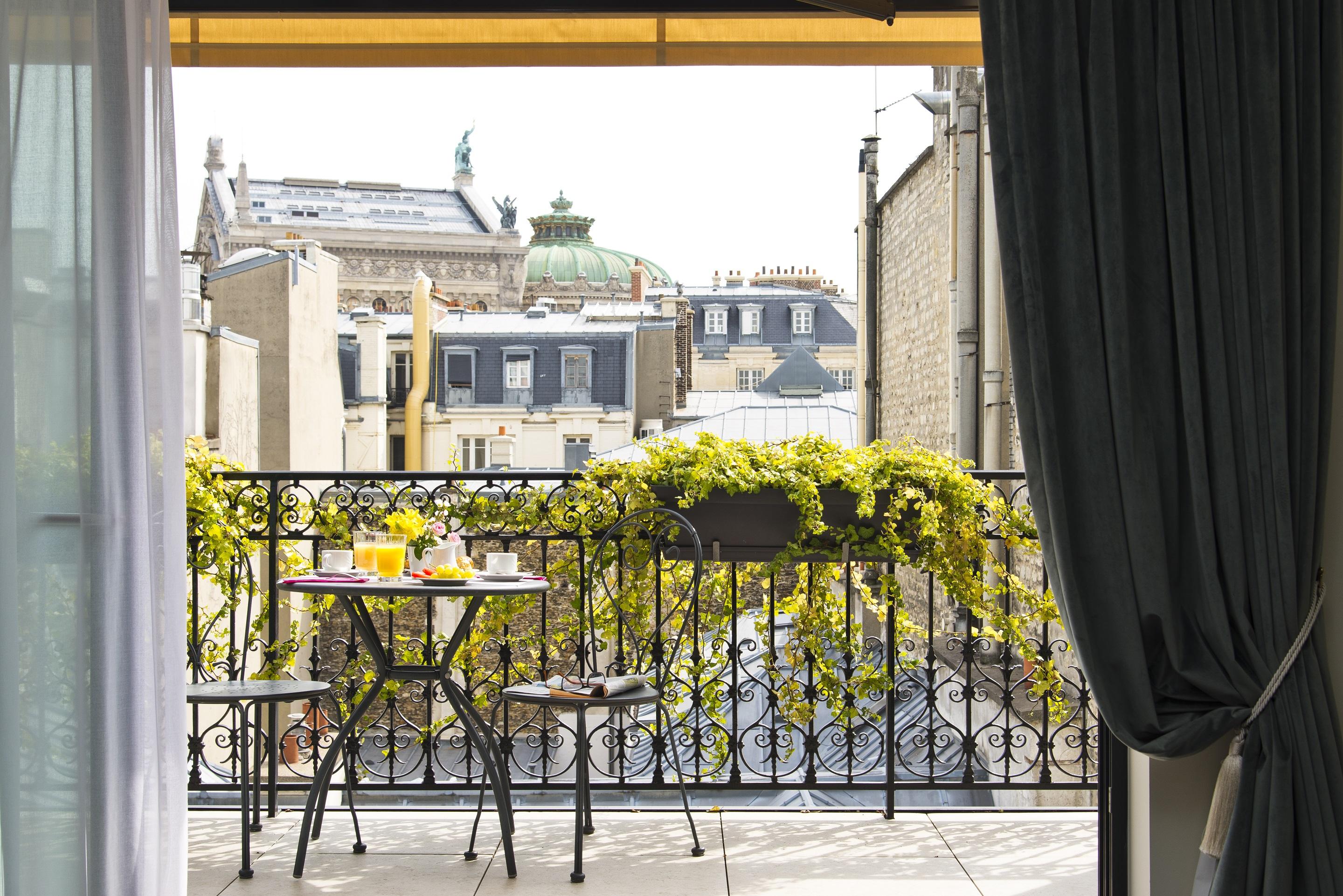 Hotel Saint-pétersbourg Opéra&spa 4*