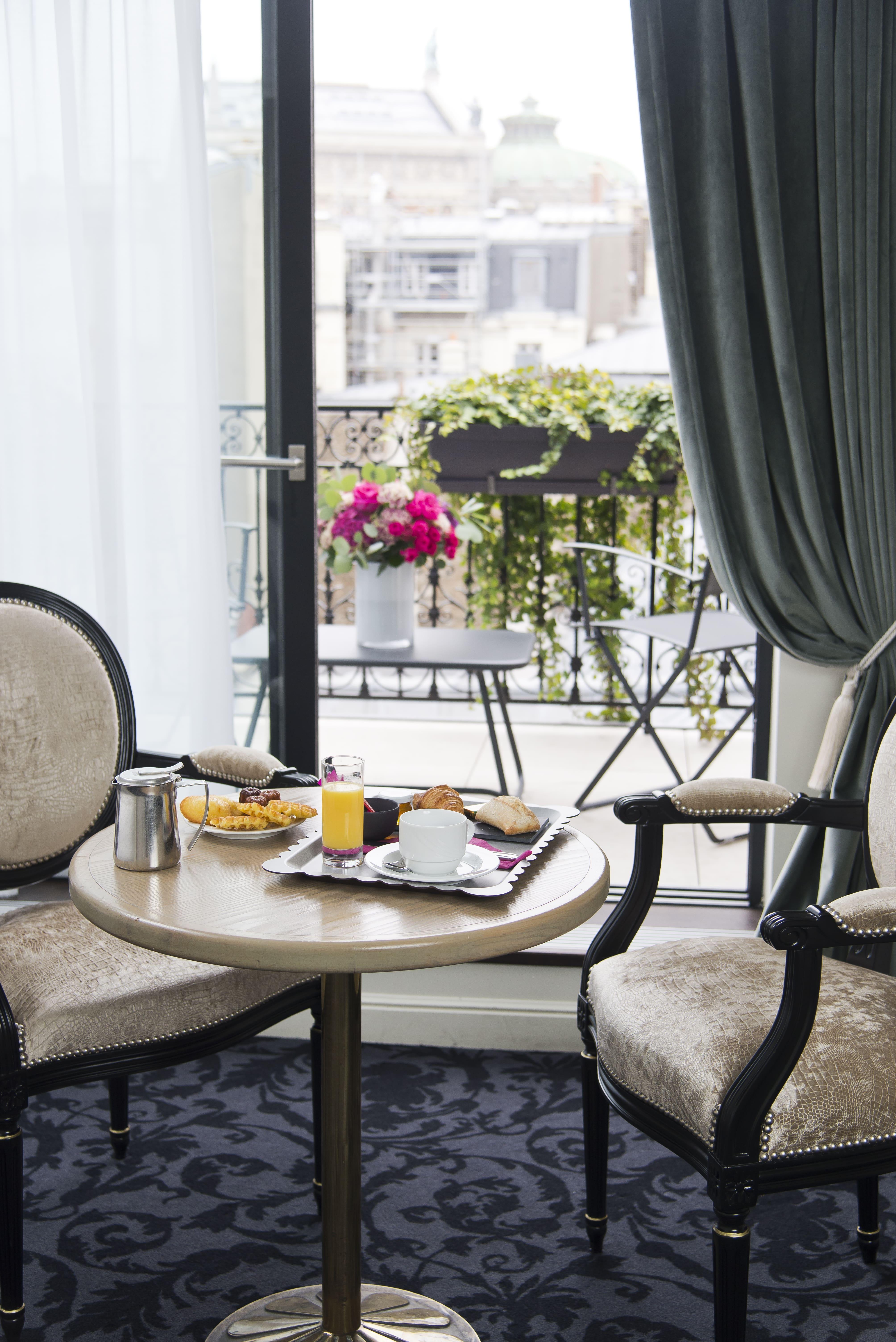 Hotel Saint-pétersbourg Opéra&spa 4*