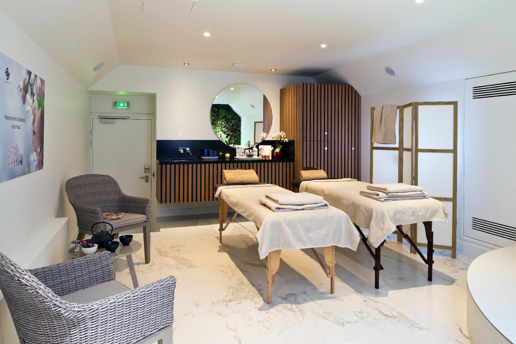 Hotel Saint-pétersbourg Opéra&spa 4*