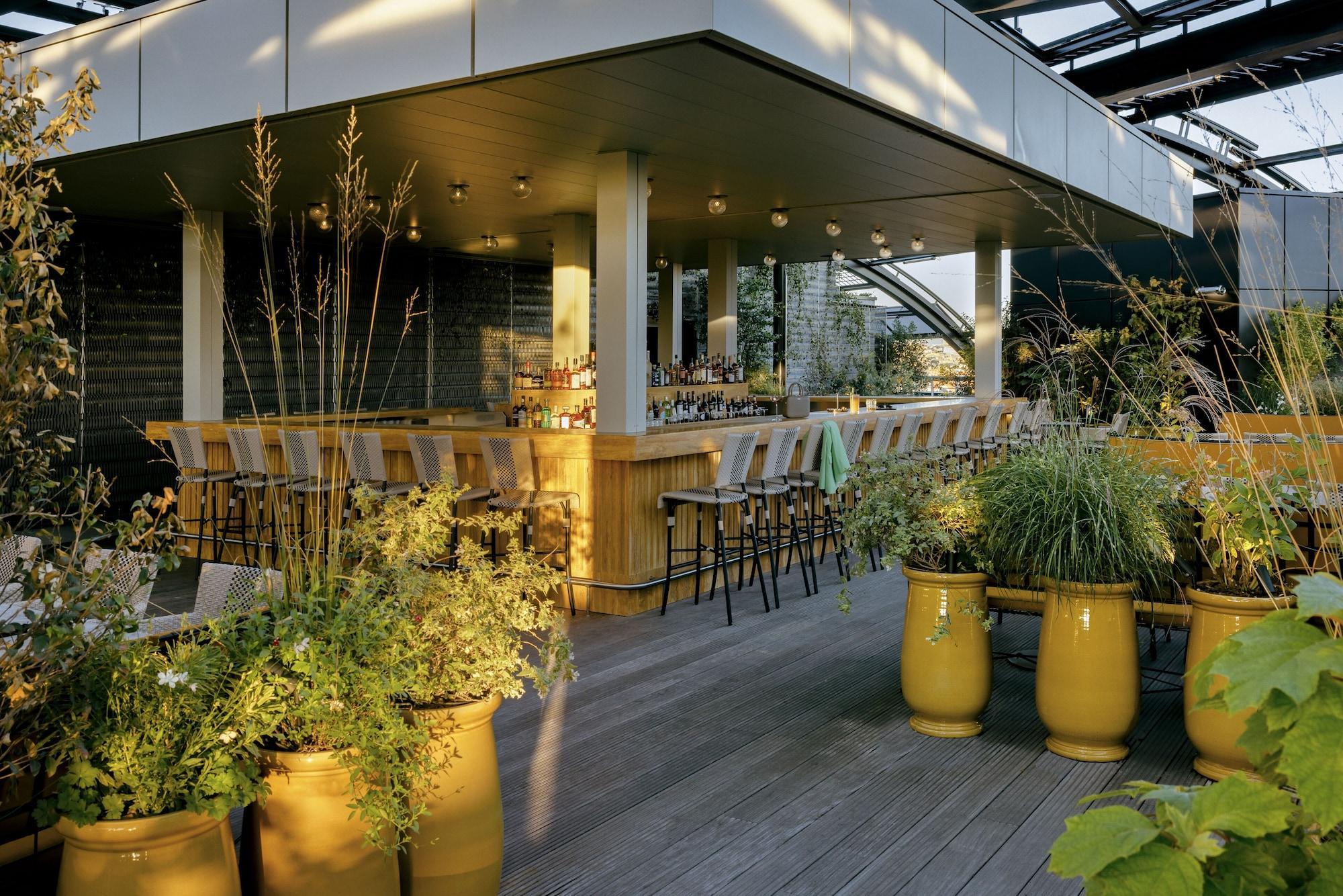 Madame Reve Hotel