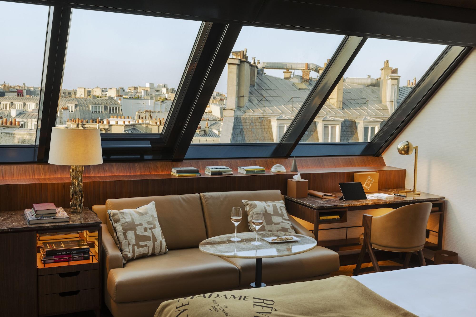 Madame Reve Paris