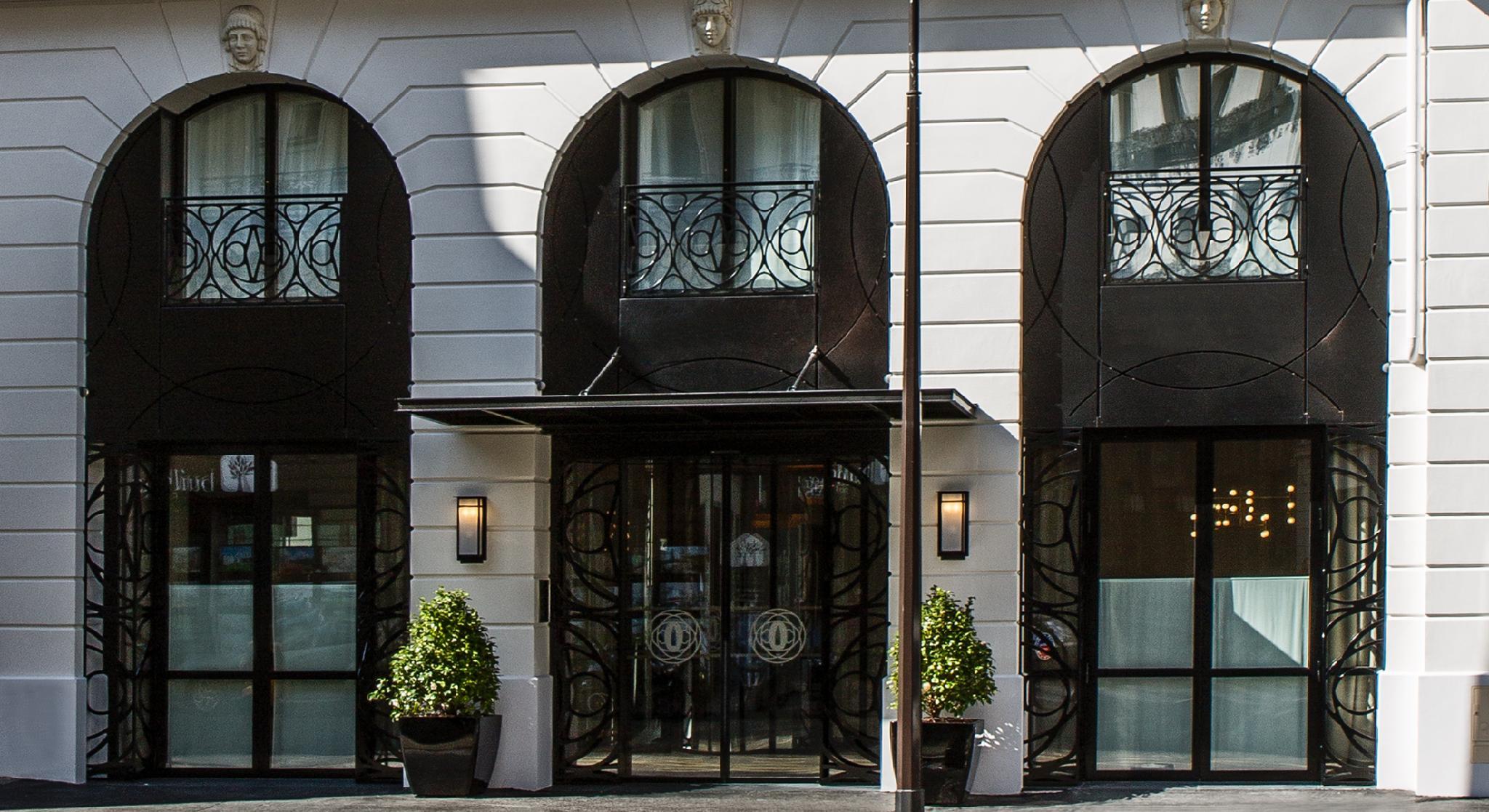 Le Tsuba Hotel