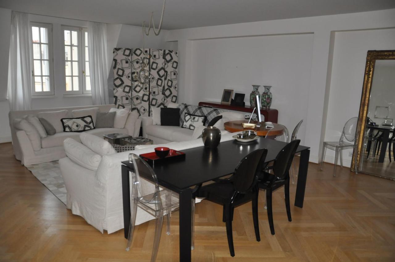 Appartement Au Champs Elysées
