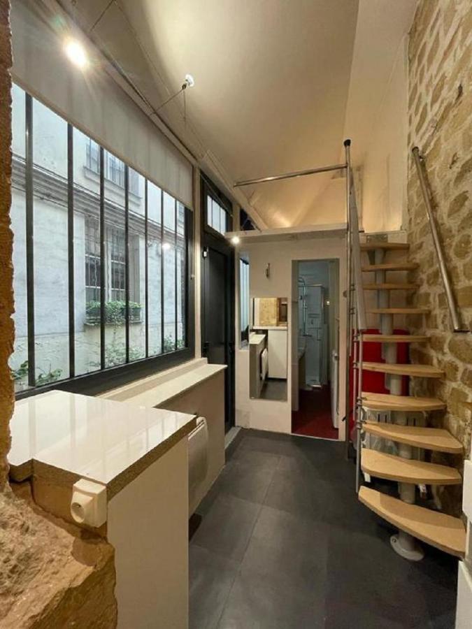 Luxurious 1 Bedroom Louvre Jeuneurs Free Netflix