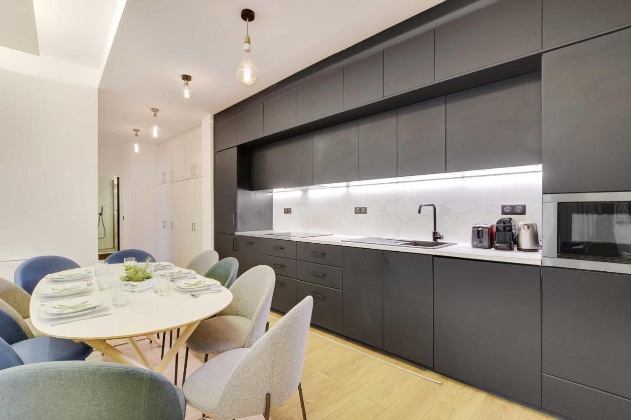 Cmg Marais // République G Appartement