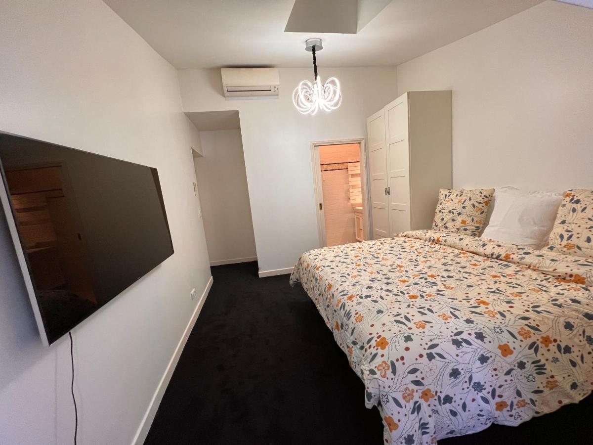 Champs-élysées - Hala Appartement Paris