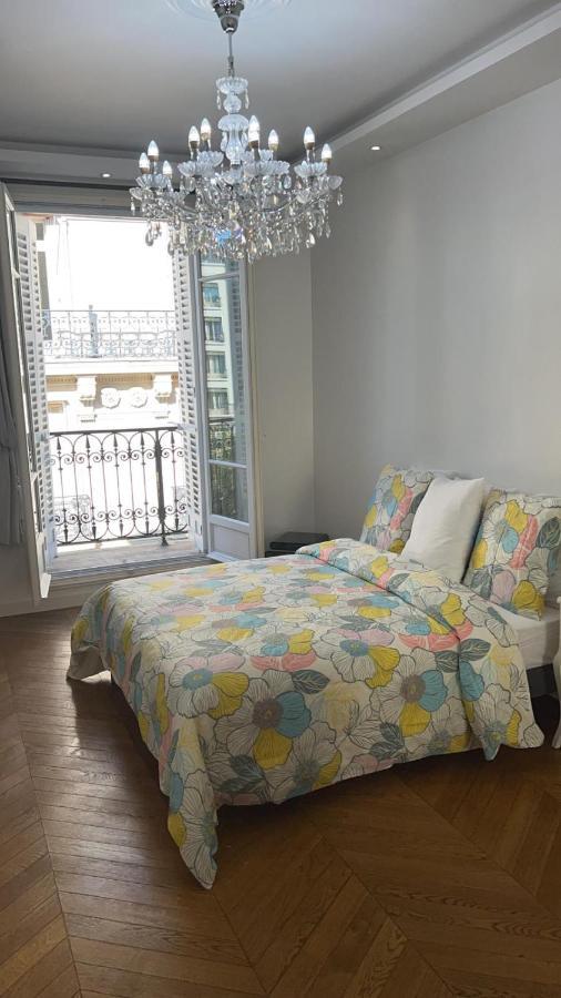 Champs-élysées - Hala Appartement Paris