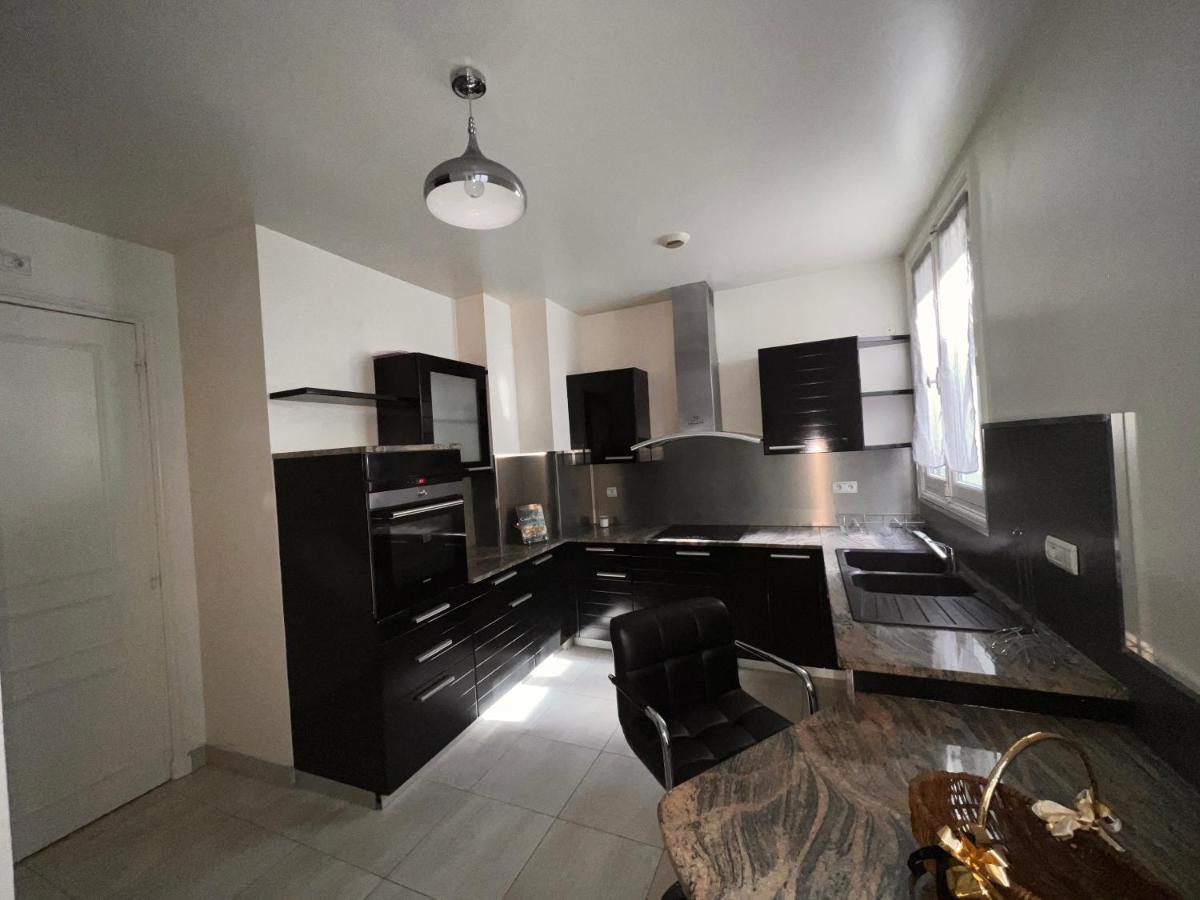 Appartement Champs-élysées - Hala *