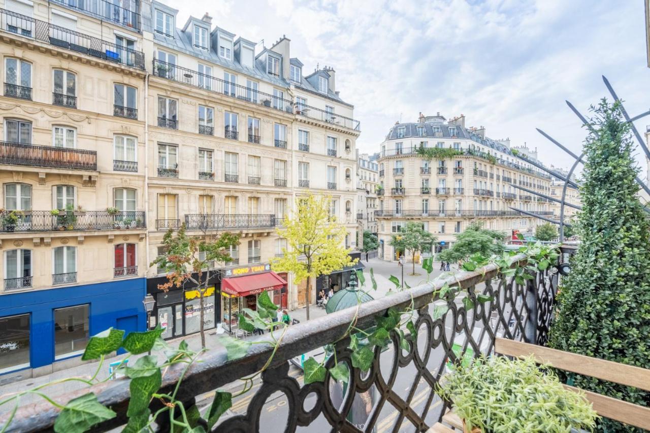 Yuna Les Halles Paris
