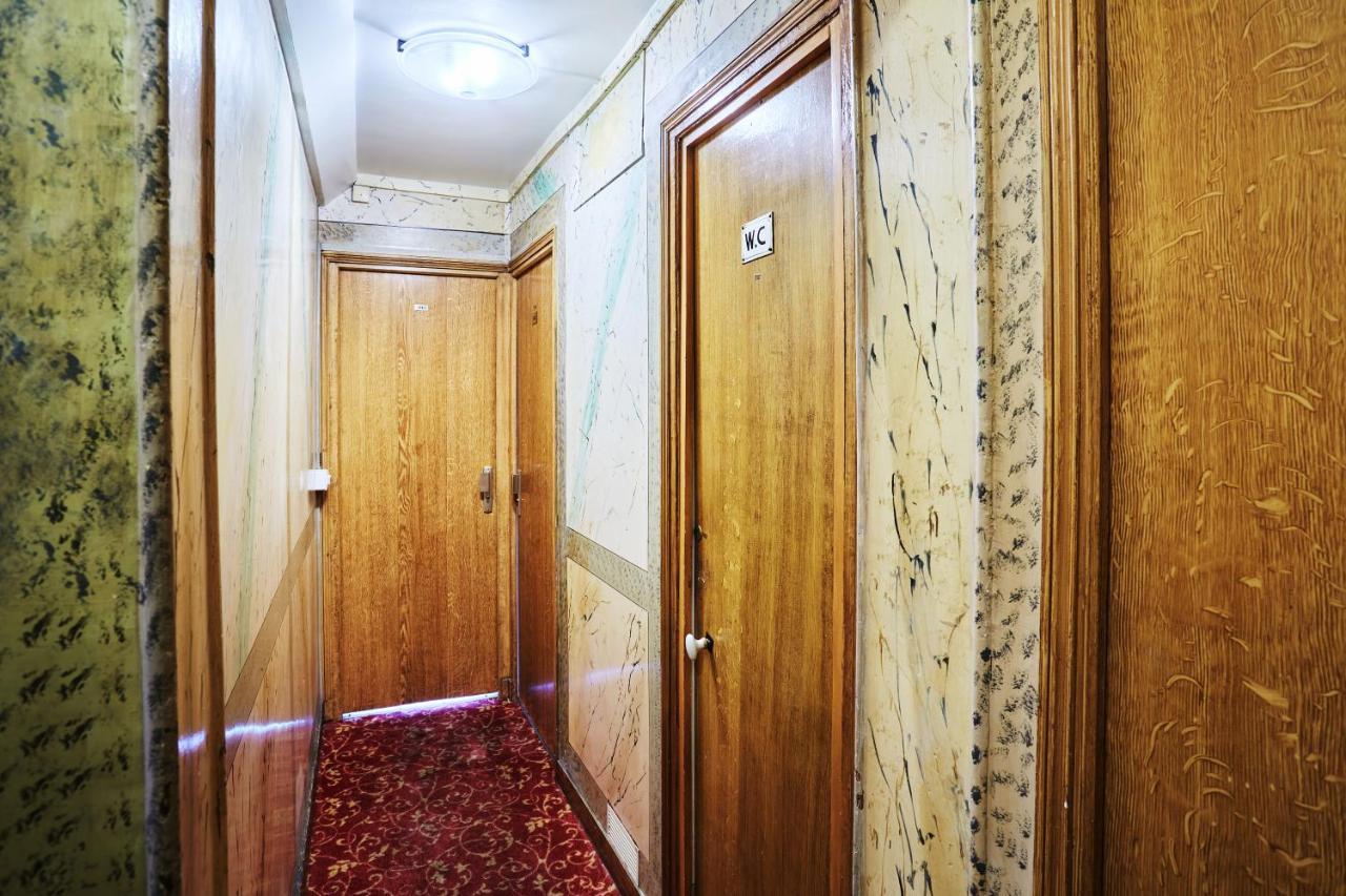 Tiquetonne Hotel Paris