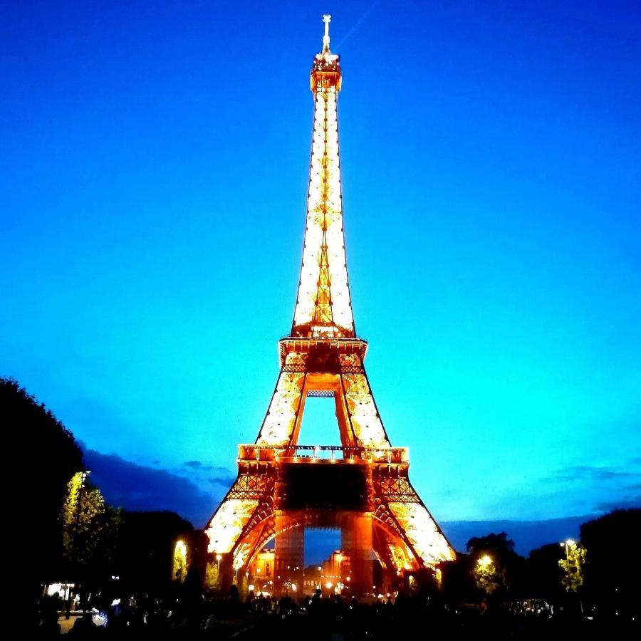 Apartment Charming In Near The Eiffel Tower Paris