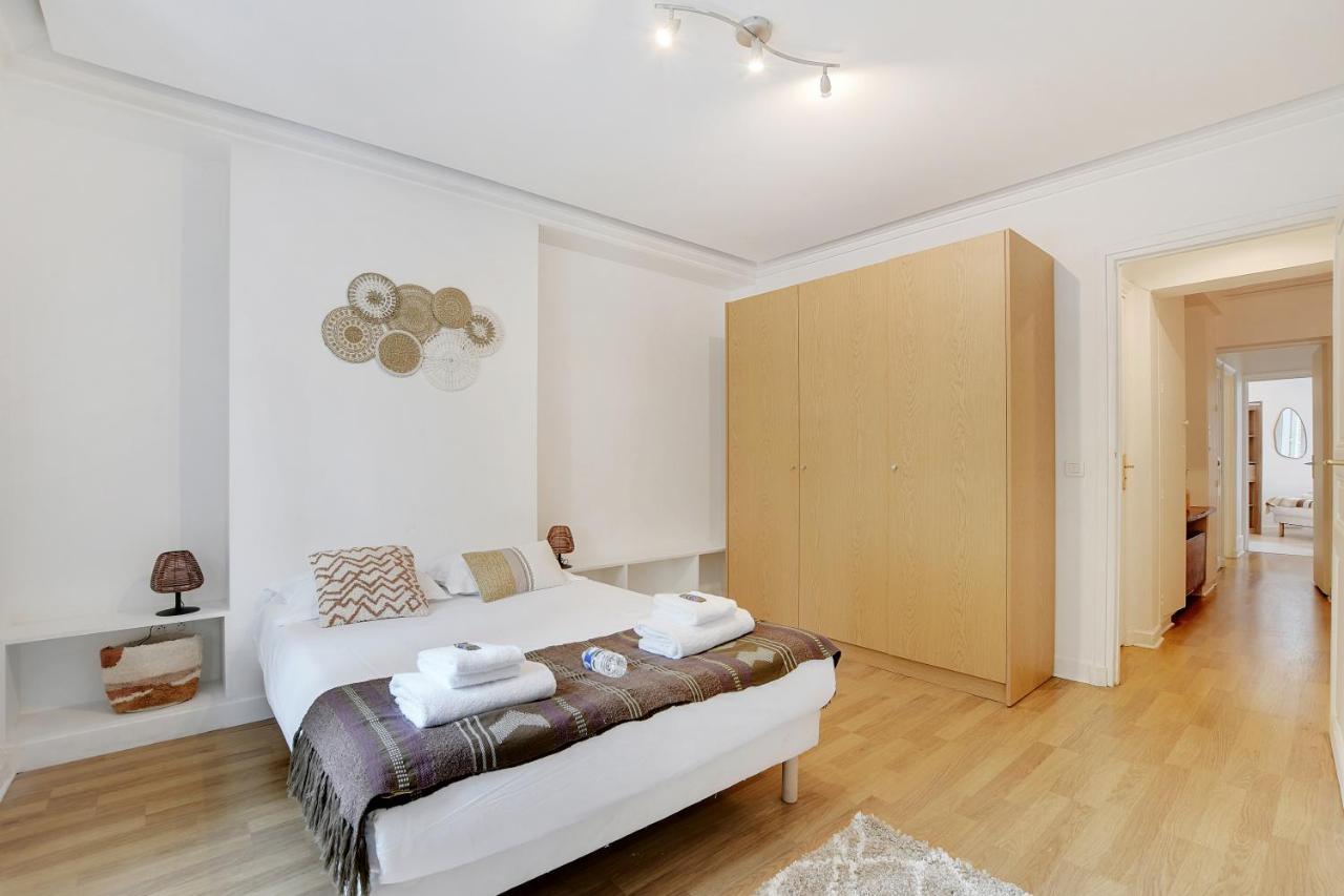 Chic -3br-10p- Place De La Republique *