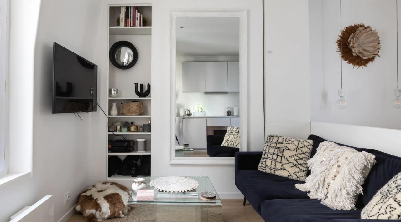 Charming Parisian Next To The Eiffel Tower Appartement