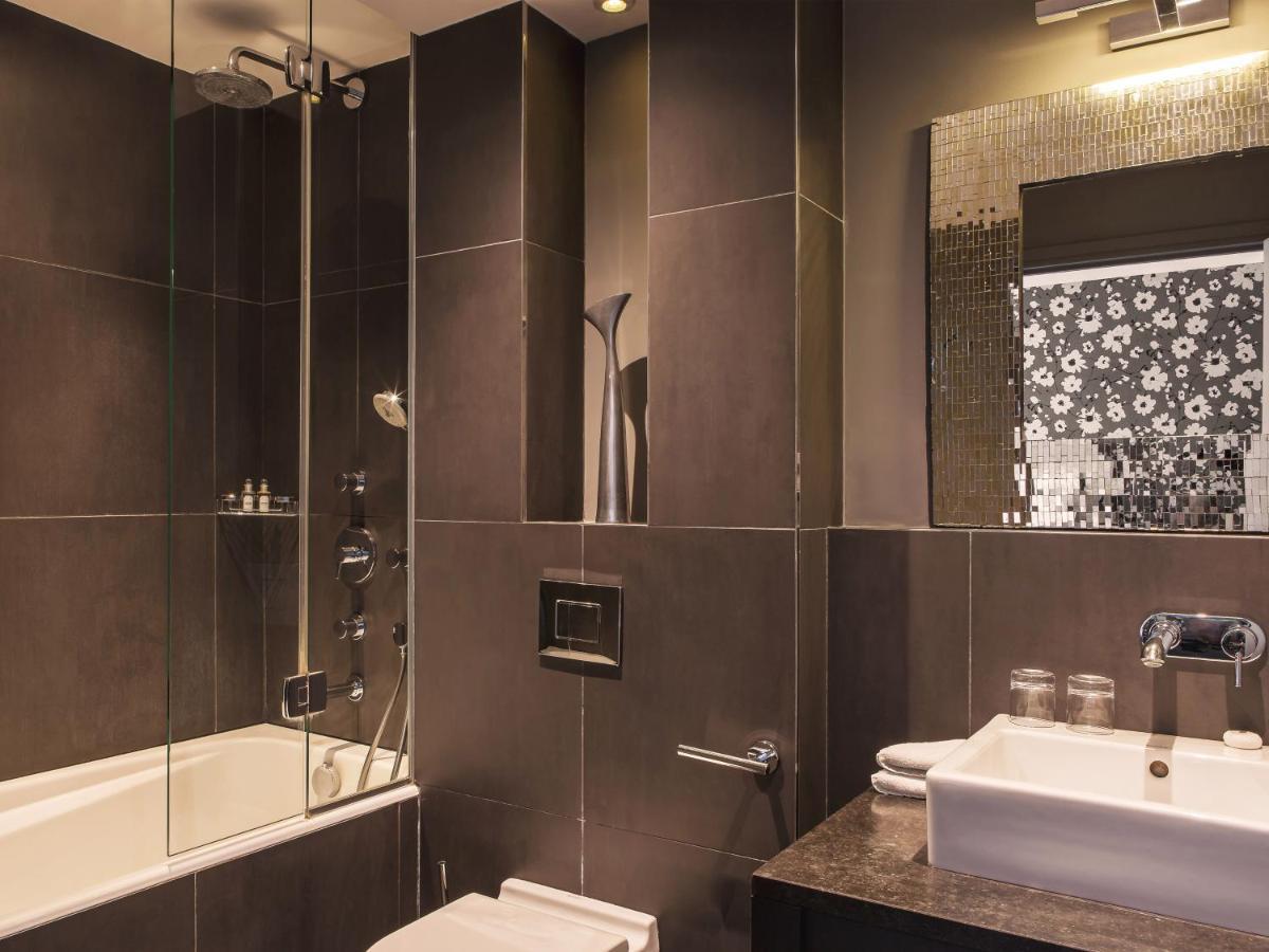 New Roblin Hotel 4*