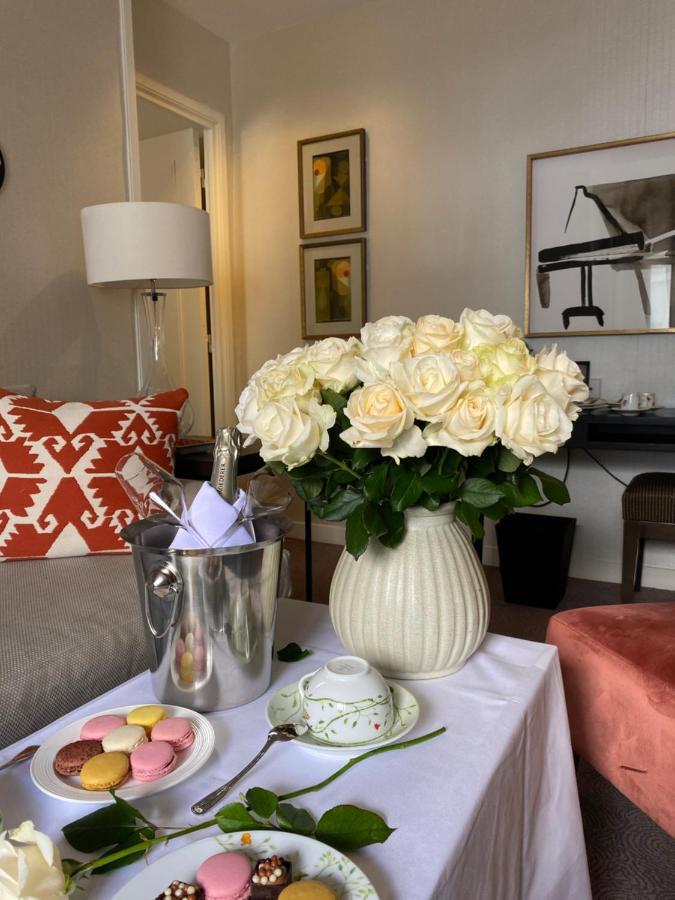 Balmoral Champs Elysées Hotel Paris