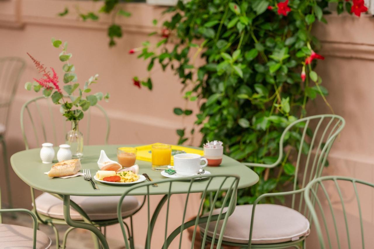 Des Grandes Ecoles Hotel 3*