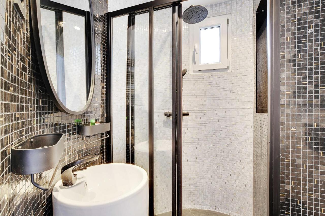 Magnifique - 2br - 6p - Place De L'etoile Appartement
