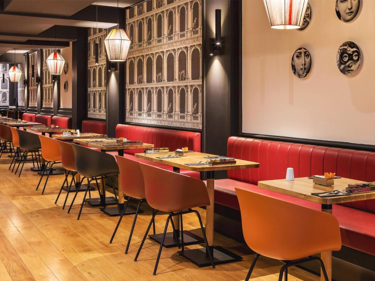 New Roblin Hotel