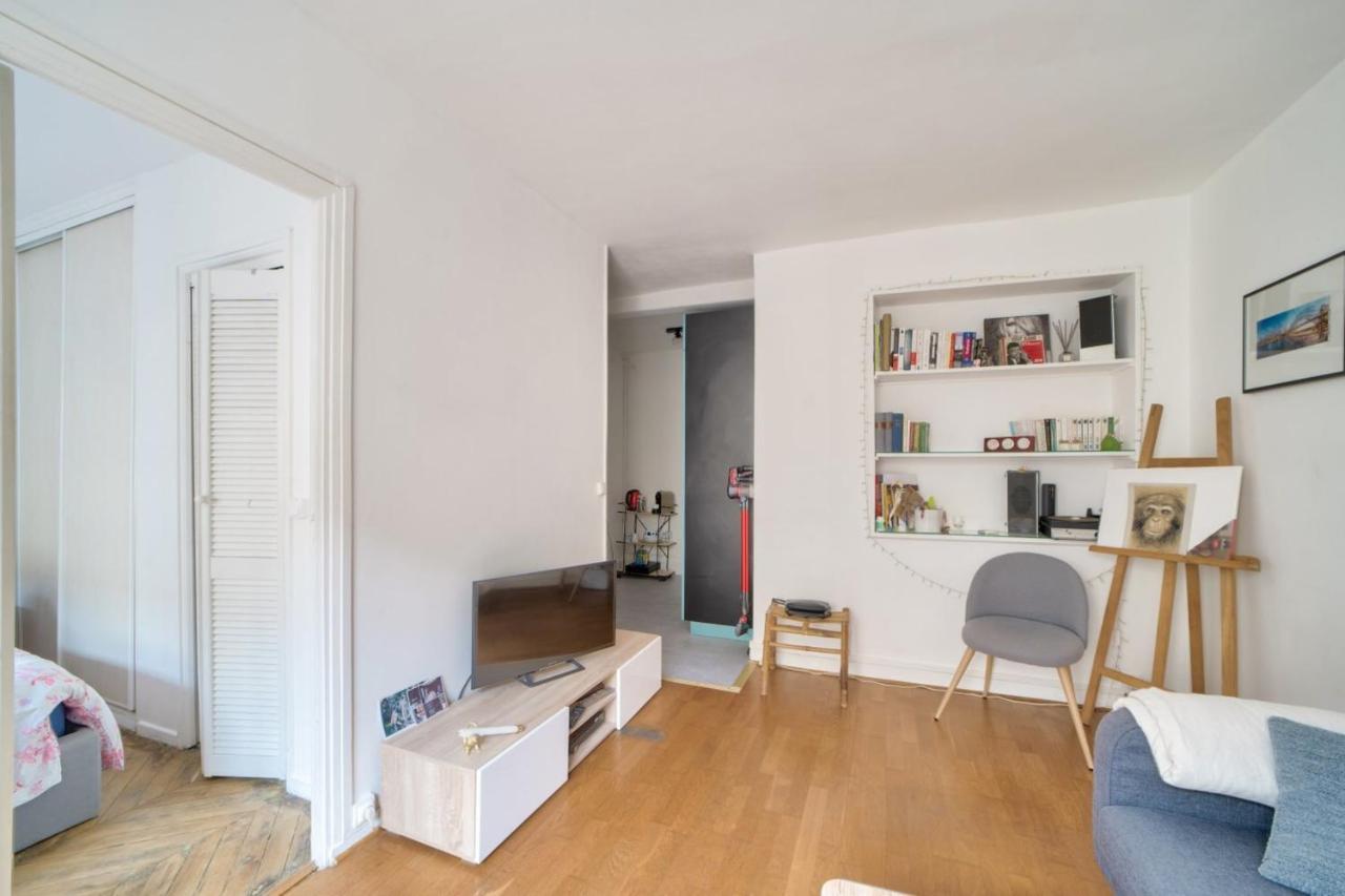 Bright For 4 People In Batignolles *