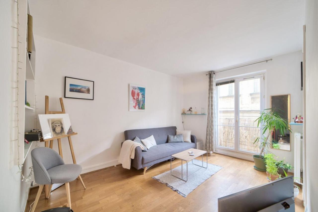 Apartment Bright For 4 People In Batignolles