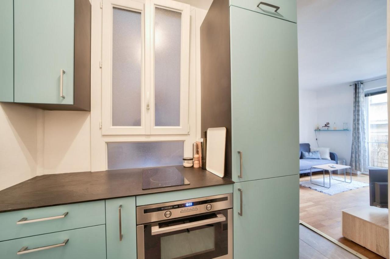 Bright For 4 People In Batignolles * Paris