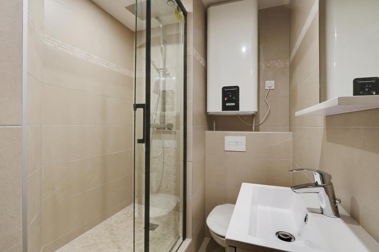 Apartment Pick A Flat's In Saint-lazare - Rue De Londres Paris