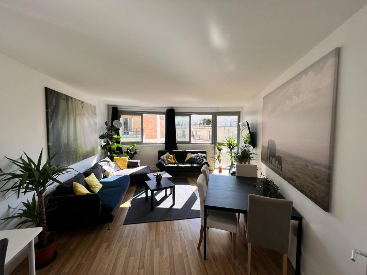 Grand Lumineux Proche Tour Effeil Appartement
