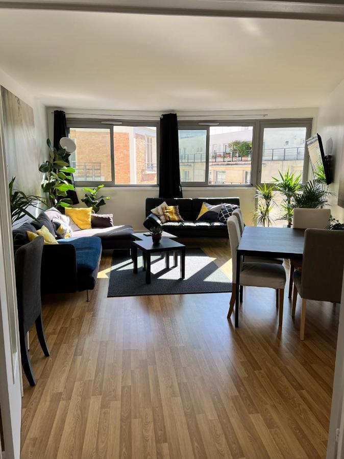 Grand Lumineux Proche Tour Effeil Appartement