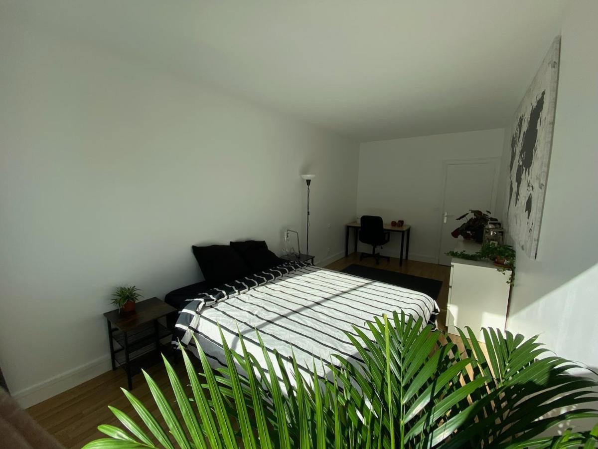 Grand Lumineux Proche Tour Effeil Appartement