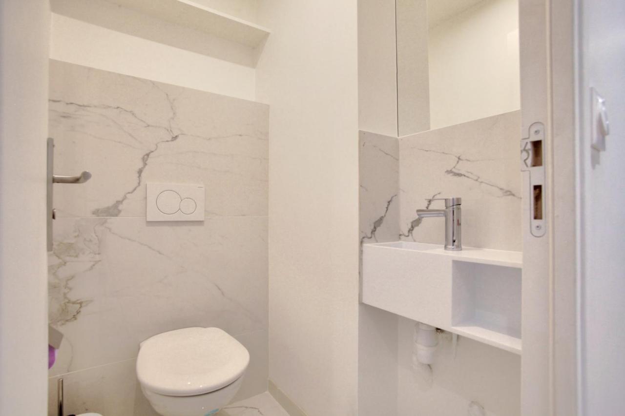 1 Bedroom Louvre Saint Honore Free Netflix Apartment Paris
