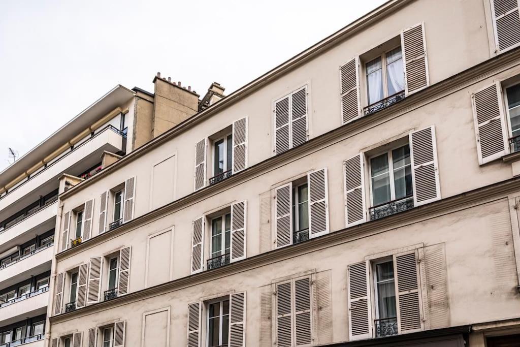 Vaugirard - Saint Germain Des Pres - Place