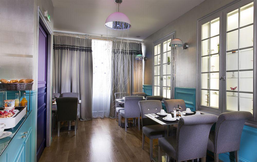 Hotel Le Petit Beaumarchais & Paris