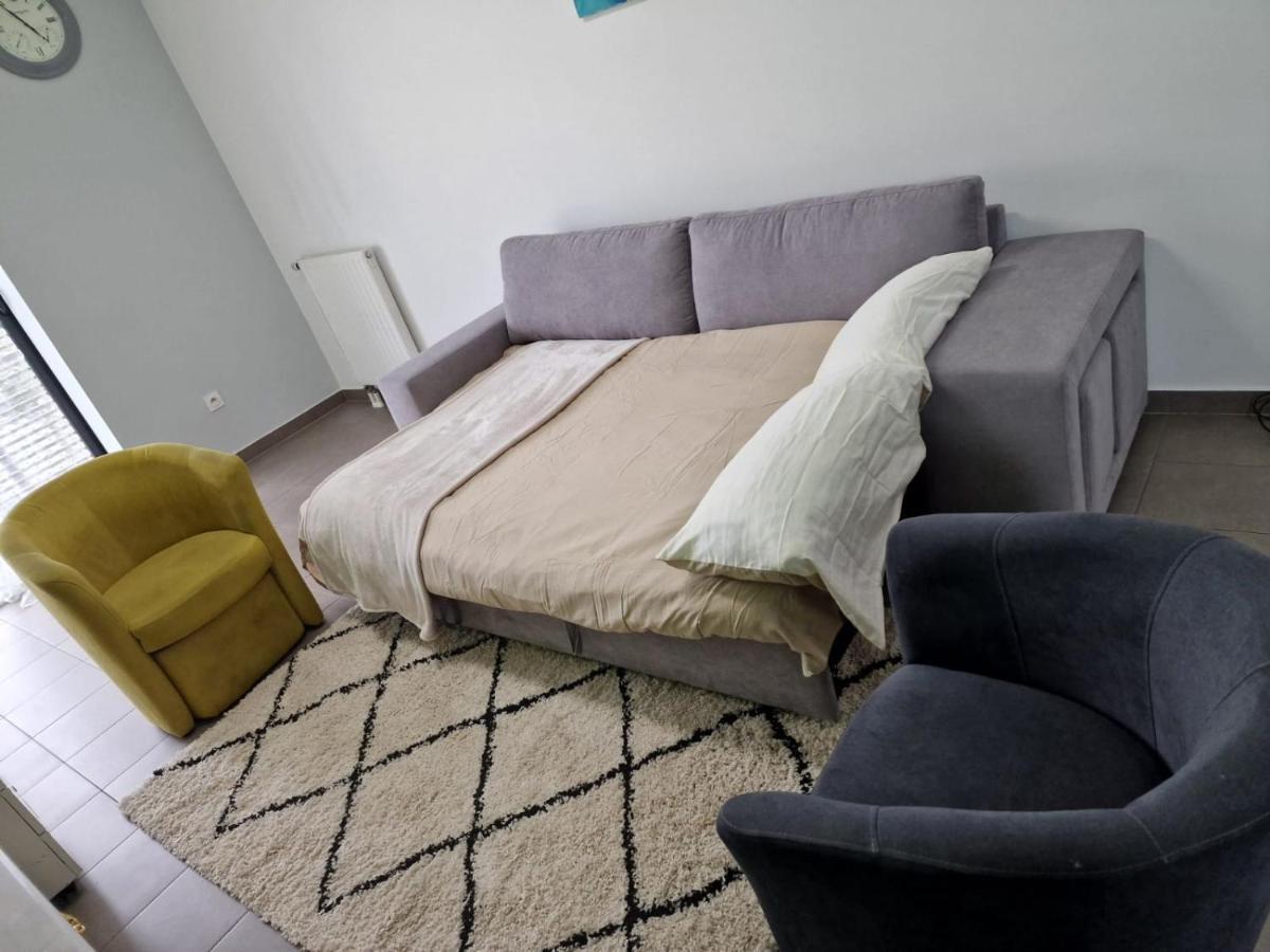 Christian Apartment