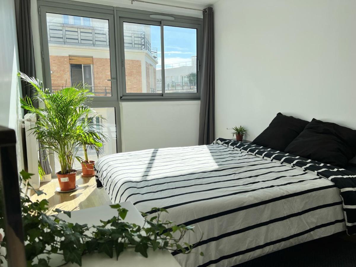 Grand Lumineux Proche Tour Effeil Appartement