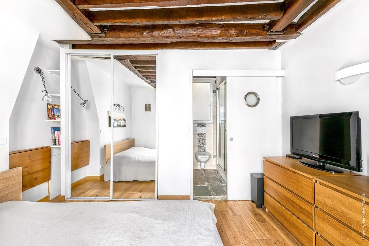 Apartment Pompidou By B'your *