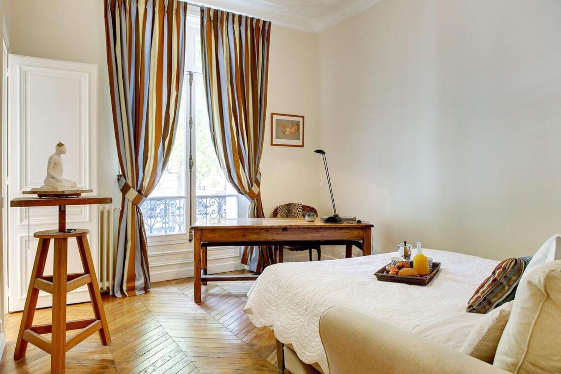 Apartment In A Great Location Close To The Eiffel Tower *
