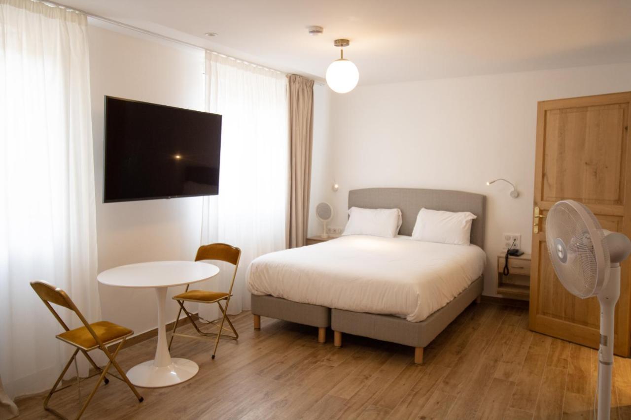 Hotel Les Rebelles 3*
