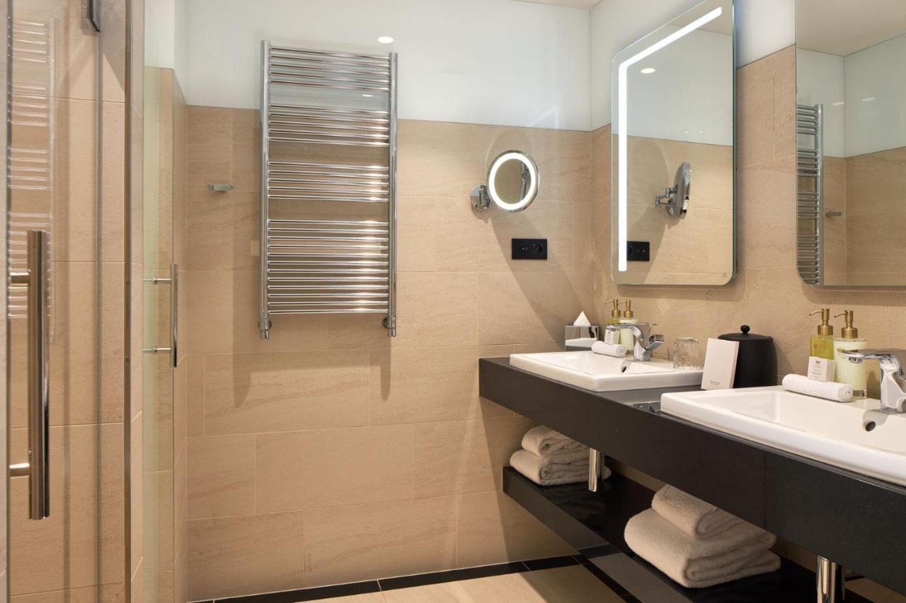 Maison Albar Le Pont-neuf 5*